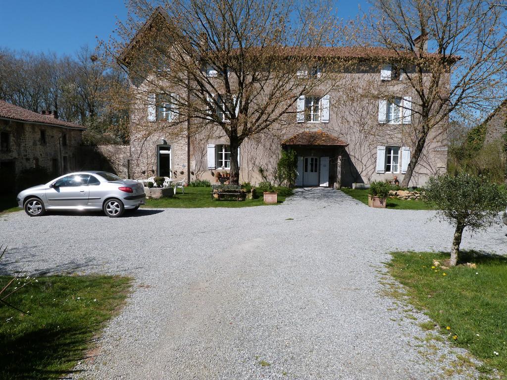 Le Domaine De Panissac Bed & Breakfast Berneuil  Dış mekan fotoğraf